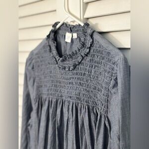 GAP Charcoal Smocked Blouse. Medium.